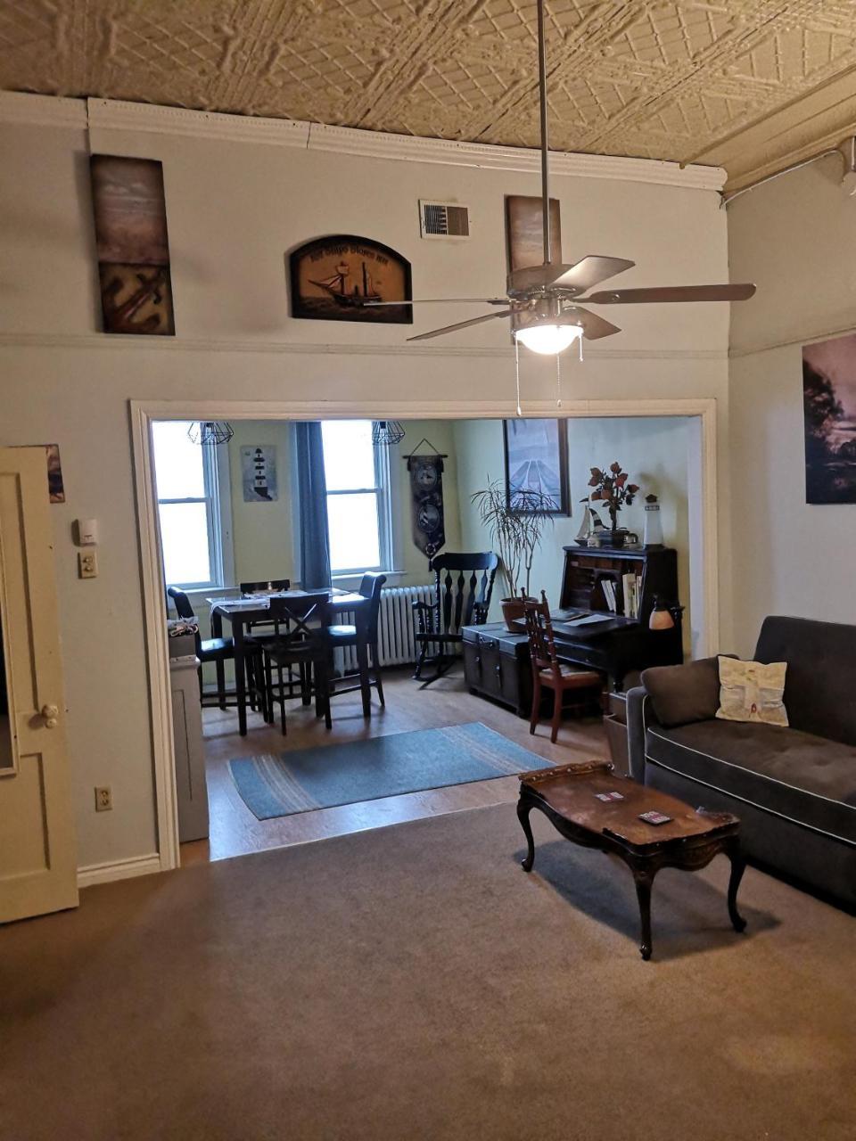 Canalside Restaurant, Inn & Kitchen Store ポートコルボーン エクステリア 写真